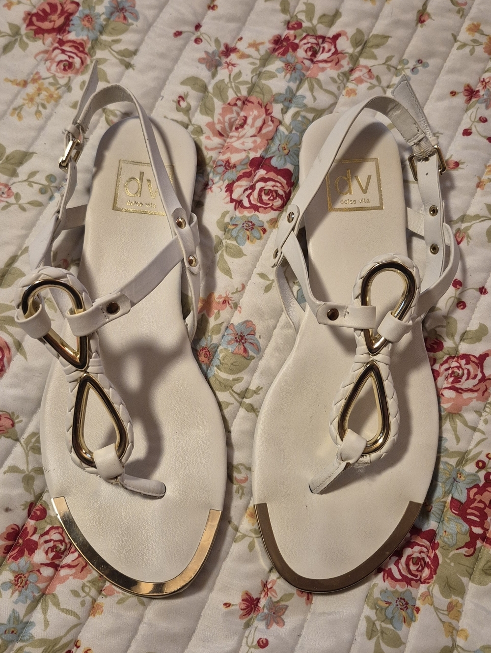 ❤️‍🔥 Dolce Vita Archer Women Size 8 White Gold Split Thong ankle Strap Sandal
